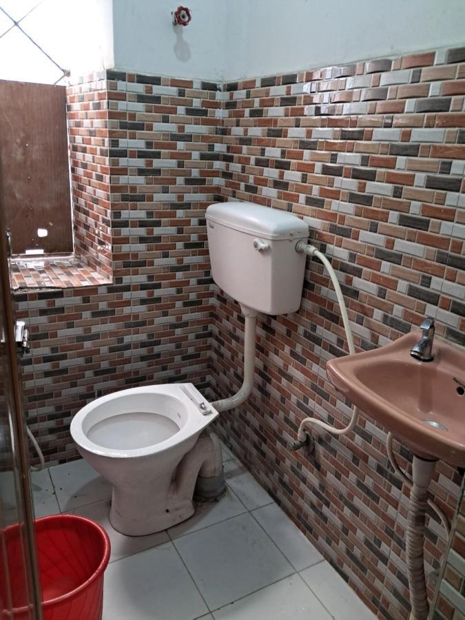 Hotel Zeeshan International Kolkata Luaran gambar